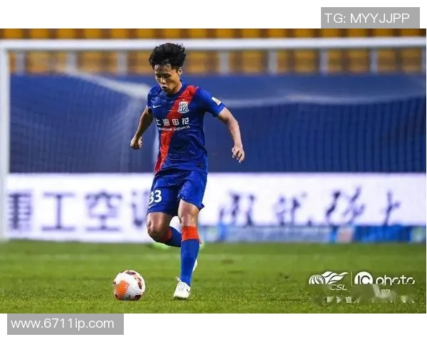 成都羽毛球队技术探讨:提升竞技水平与战术运用的关键要素分析 成都羽毛球队技术探讨:提升竞技水平与战术运用的关键要素分析