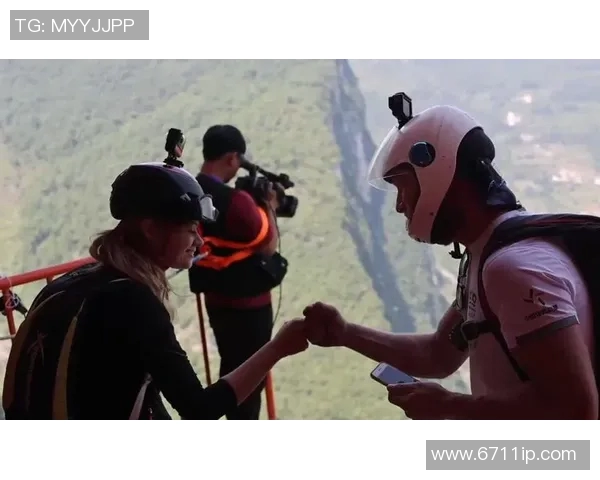 极限运动的魅力与挑战：深入杭州极限运动队的灵活性与团队精神