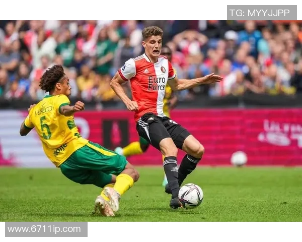 费耶诺德与罗马激战正酣谁将夺得欧联杯的荣耀之巅