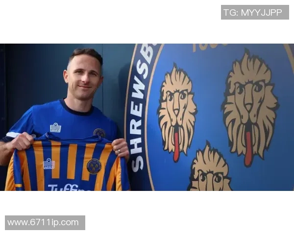 克鲁与彼得堡的较量揭示了足球战术与团队精神的完美结合